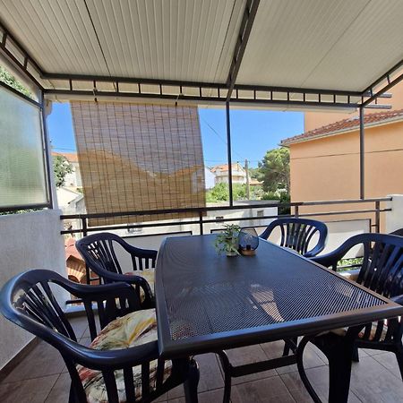Apartmani Mare Sibenik Ngoại thất bức ảnh